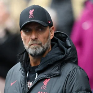 Liverpool With A Bid For This Young Defensive Midfielder Which Will Surprise The Fans