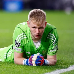 Arsenal News: It appears that Aaron Ramsdale, Arsenal's goalkeeper, may be considering a transfer to Newcastle United