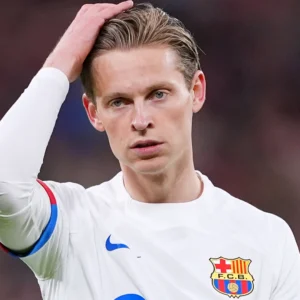 Is Arsenal And Liverpool Signing Frenkie De Jong?