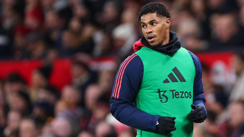 AC Milan Are Set To Pay The Wages Of The Out Of Favor Manchester United Star