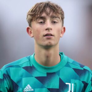 The Reason why Arsenal want to sign Dean Hujisen in the summer of 2025