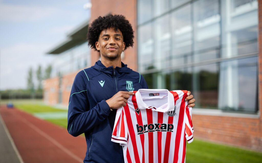The Reason why Arsenal want to sign Jaden Dixon in the summer of 2025