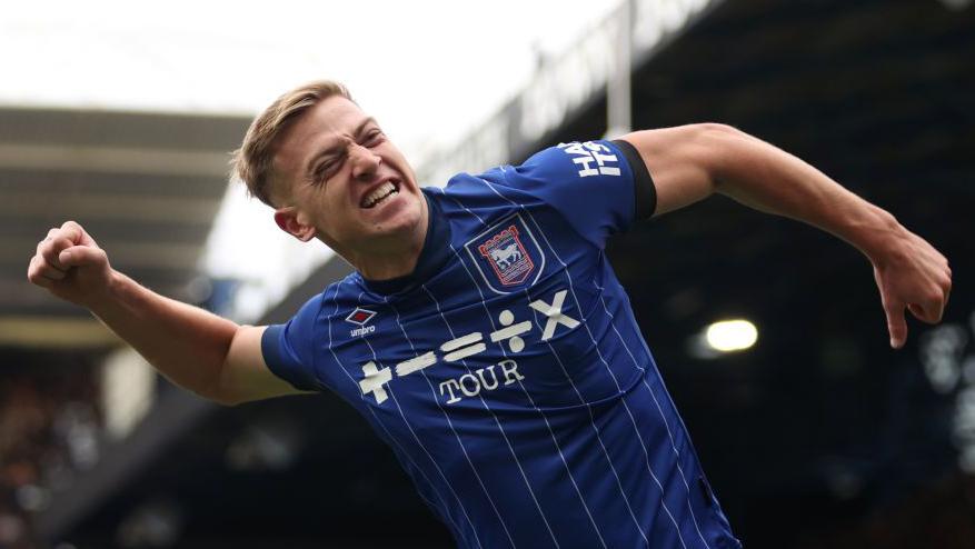 Chelsea news: Newcastle United actively pursue Ipswich Town’s rising star, Liam Delap, as they aim to bolster their attacking lineup