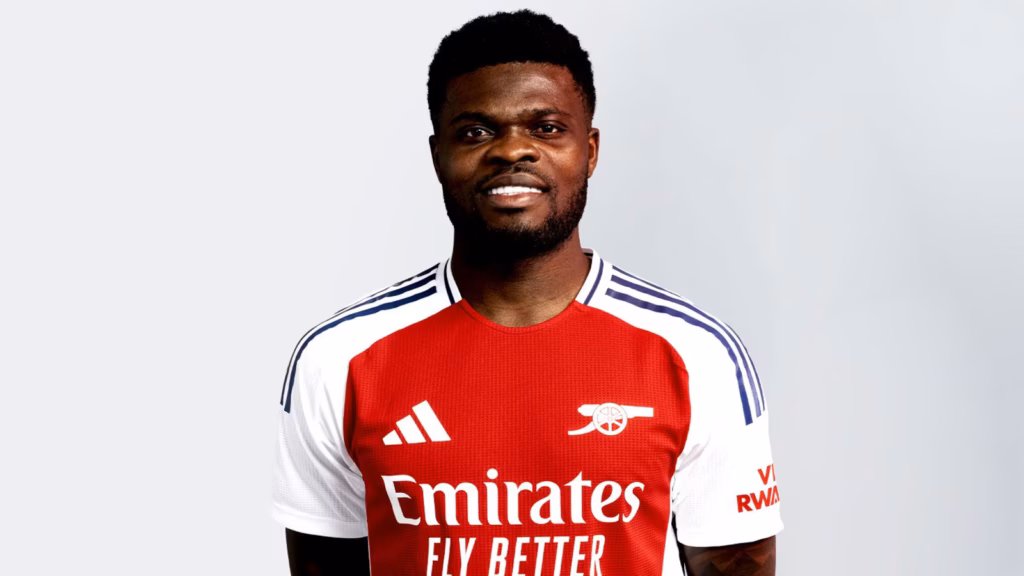 Arsenal star Thomas Partey makes a big decision after Barcelona interest