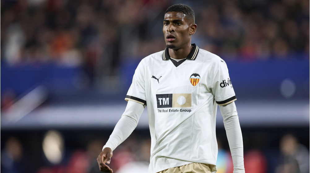 Arsenal face competition from Chelsea for the signing of the 20-year-old